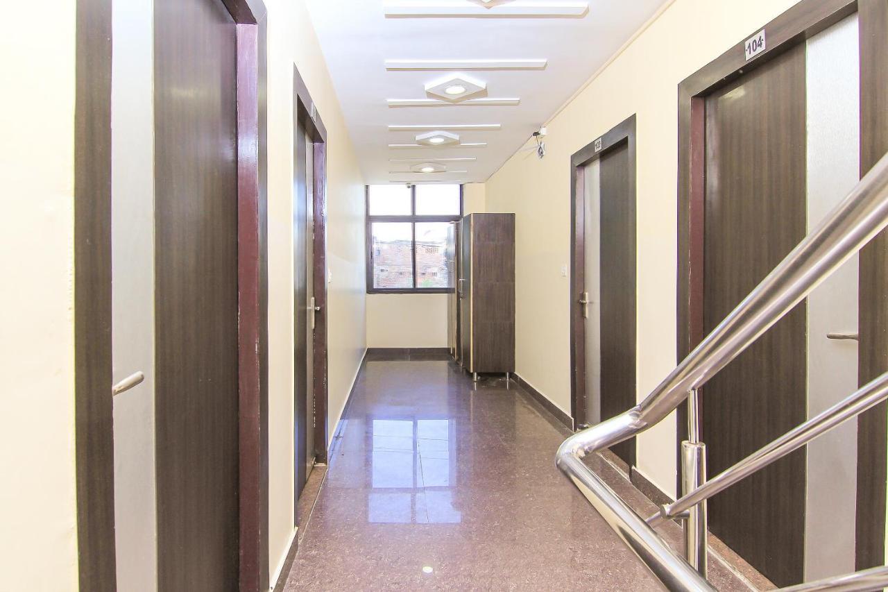 Oyo 8883 Hotel Comfort Zone Lucknow Exterior photo
