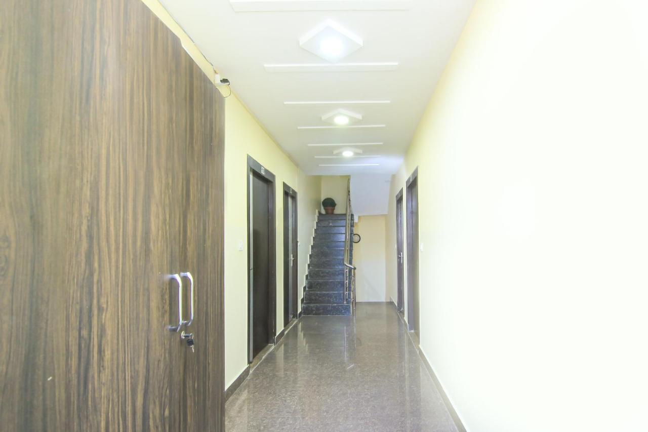 Oyo 8883 Hotel Comfort Zone Lucknow Exterior photo